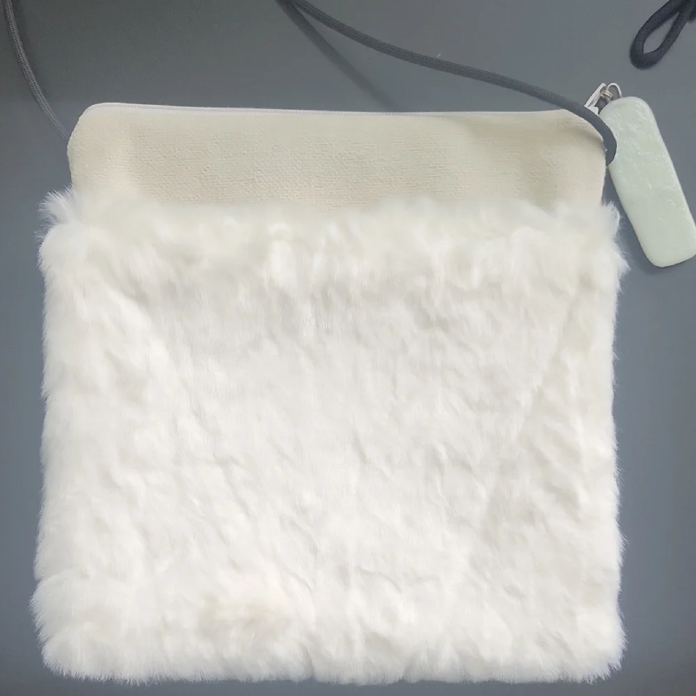 Handmade chic crossbody